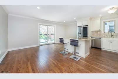 59A Bleecker St #A, Jersey City, NJ 07307 - Photo 2