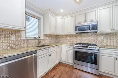 59A Bleecker St #A, Jersey City, NJ 07307 - Photo 8