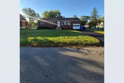45 N Laurel Ave, Woodbridge Township, NJ 08830 - Photo 2
