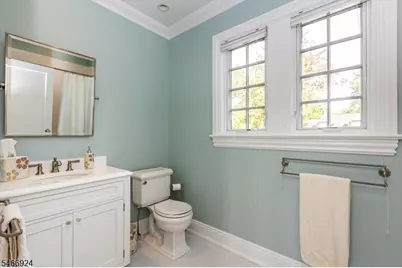 25 Norman Rd, Montclair, NJ 07043 - Photo 28