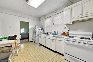 61 Spring St, Bloomfield, NJ 07003 - Photo 18