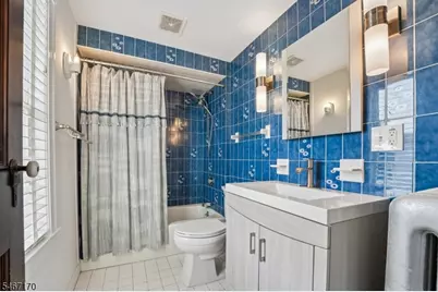 73 N Doughty Ave, Somerville, NJ 08876 - Photo 24
