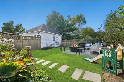73 N Doughty Ave, Somerville, NJ 08876 - Photo 4