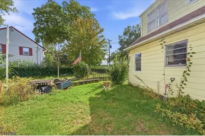2 Dawn Dr, Clark Township, NJ 07066 - Photo 34
