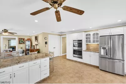 58 N Hillside Ave, Roxbury Township, NJ 07847 - Photo 12