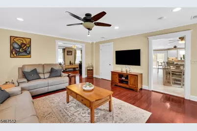 58 N Hillside Ave, Roxbury Township, NJ 07847 - Photo 16