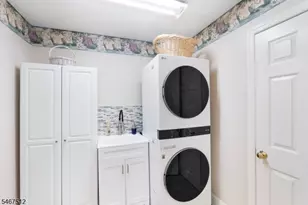 58 N Hillside Ave, Roxbury Township, NJ 07847 - Photo 22