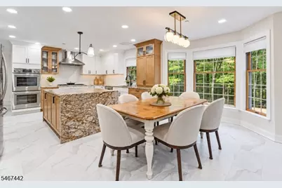 931 Vosseller Ave, Bridgewater, NJ 08836 - Photo 6