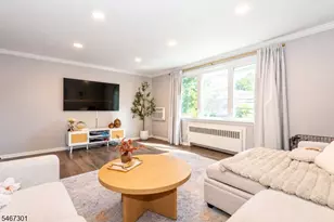 322 Broughton Ave, Bloomfield, NJ 07003 - Photo 4