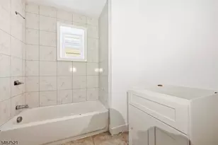 196 Fairmount Ave, Newark, NJ 07103 - Photo 22