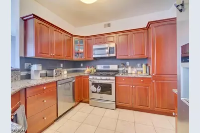 105 George Russell Way, Clifton, NJ 07013 - Photo 8