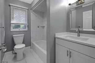 92 Edgefield Dr, Parsippany, NJ 07950 - Photo 22