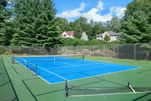 92 Edgefield Dr, Parsippany, NJ 07950 - Photo 38