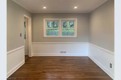 9 Harrison Ct, Summit, NJ 07901 - Photo 8