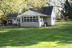 9 Robin Hood Rd, Parsippany, NJ 07950 - Photo 1
