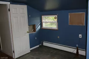 9 Robin Hood Rd, Parsippany, NJ 07950 - Photo 16