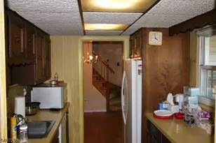 9 Robin Hood Rd, Parsippany, NJ 07950 - Photo 6