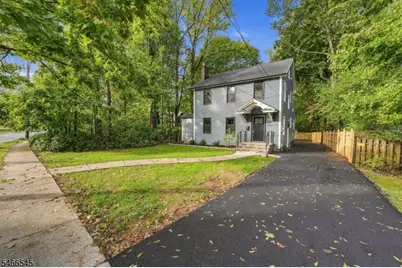 1310 Woodland Ave, Plainfield, NJ 07060 - Photo 2