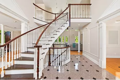 54 Burnet Hill Road, Livingston, NJ 07039 - Photo 4
