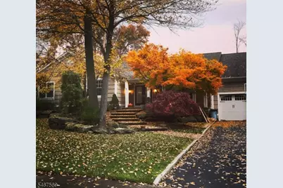 11 Flanders Dr, Montville Township, NJ 07058 - Photo 2