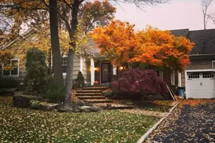 11 Flanders Dr, Montville Township, NJ 07058 - Photo 2