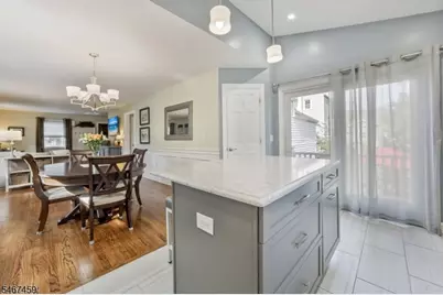 124 Rhoda Ave, Nutley, NJ 07110 - Photo 6