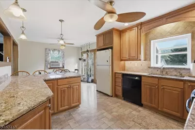 720 Warren Glen Rd, Greenwich Township, NJ 08804 - Photo 4