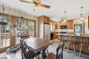 720 Warren Glen Rd, Greenwich Township, NJ 08804 - Photo 2