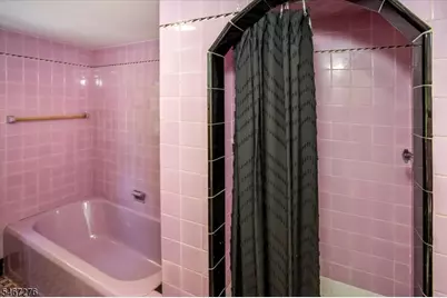 9 Main St, Roxbury Township, NJ 07876 - Photo 18