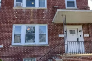121 Baldwin Pl, Bloomfield, NJ 07003 - Photo 1