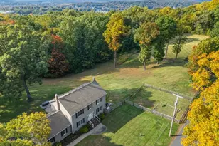 9 Old Traveled Way, Roxbury Township, NJ 07852 - Photo 2