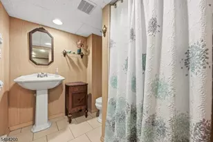 15 Adelaide St, Belleville Twp., NJ 07109 - Photo 20