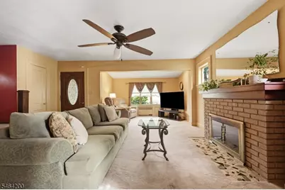 15 Adelaide St, Belleville Twp., NJ 07109 - Photo 6