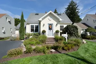 36 Manor Ave, Pequannock Township, NJ 07444 - Photo 2