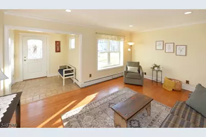 36 Manor Ave, Pequannock Township, NJ 07444 - Photo 6