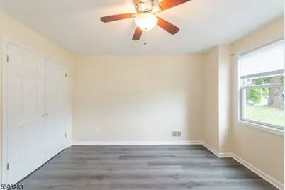 21 Walsh Rd #1, Franklin, NJ 07416 - Photo 8
