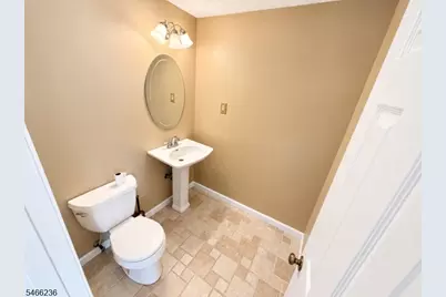 40 Heritage Ln #40, Hamburg, NJ 07419 - Photo 8