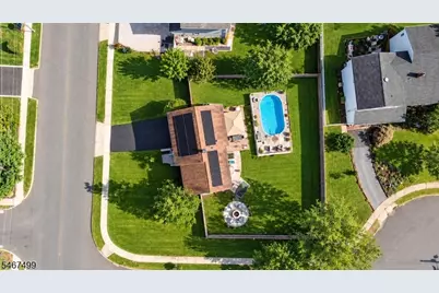 15 Foxwood Dr, Franklin Township, NJ 08873 - Photo 32