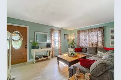 39 Westover Ave, West Caldwell, NJ 07006 - Photo 2