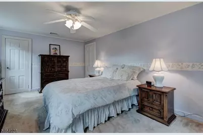 52 Crescent Rd, Livingston, NJ 07039 - Photo 14