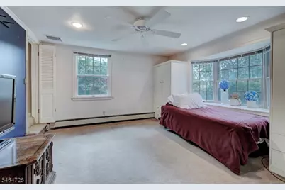 52 Crescent Rd, Livingston, NJ 07039 - Photo 18