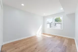137 Amherst St, East Orange, NJ 07018 - Photo 18