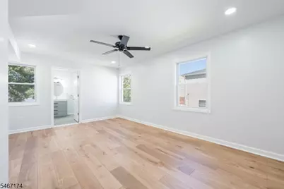 137 Amherst St, East Orange, NJ 07018 - Photo 4
