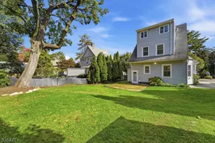 38 Forest Ave, Verona, NJ 07044 - Photo 8