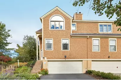 22 Dowitcher Ct, Wayne, NJ 07470 - Photo 1