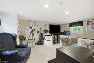 18 W Valley Brook Rd, Washington Township, NJ 07853 - Photo 32