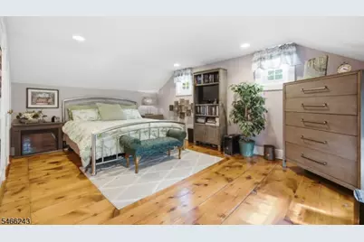 18 West Valley Brook Rd, Washington Township, NJ 07853 - Photo 34