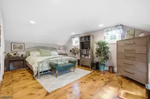 18 W Valley Brook Rd, Washington Township, NJ 07853 - Photo 34