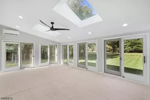 3 Martin Pl, Fairfield, NJ 07004 - Photo 8