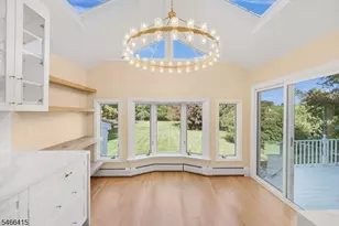3 Martin Pl, Fairfield, NJ 07004 - Photo 20